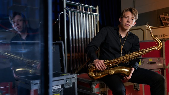 Julius Gawlik, Saxofonist der NDR Bigband © Steven Haberland Foto: Steven Haberland