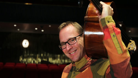 Cellist Christian Edelmann © NDR Foto: Johanna Baschke