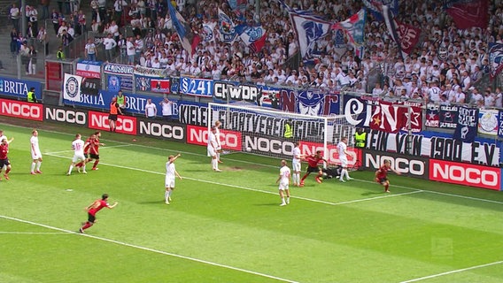 Spielszene im Spiel Wiesbaden gegen Kiel. © Screenshot 