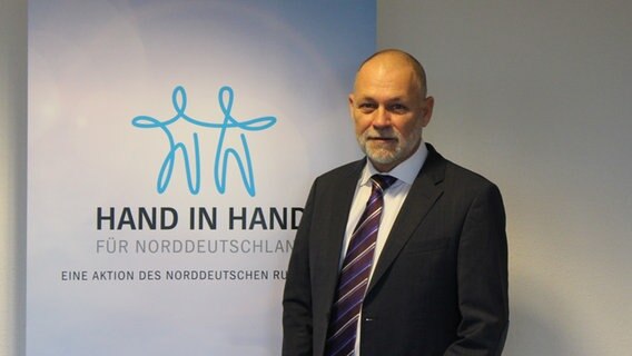 Hand in Hand für Nord•deutschland.  Foto: Alexander Heinz