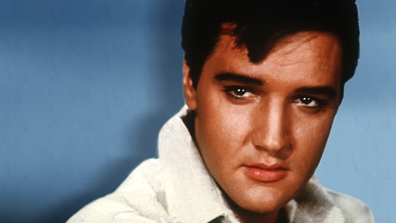 Archivbild des US-amerikanischen Musikers Elvis Presley © dpa Foto: A0001 UPI