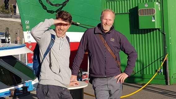 Jürgen Rickmers wurde am14. Februar 1825 in Süderende auf Föhr geboren. Seine Fahrten führten ihn in alle Teile dieser Erde Jürgen Rickmers wurde am14. Februar 1825 in Süderende auf Föhr geboren. Seine Fahrten führten ihn in alle Teile dieser Erde © Honig & Gold GbR - Daniel Hautmann und Bente Faust Foto: Honig & Gold GbR - Daniel Hautmann und Bente Faust