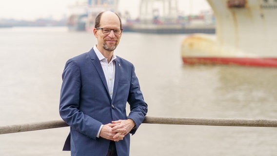 Matthias Ristau ist Seemannspastor der Nordkirche und zukünftiger Generalsekretär der Deutschen Seemanssmission. Matthias Ristau ist Seemannspastor der Nordkirche und zukünftiger Generalsekretär der Deutschen Seemanssmission. © Patrick Lux Foto: Patrick Lux
