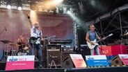 The Rattles auf der Sommertourbühne in Eidelstedt. © NDR Foto: Axel Herzig