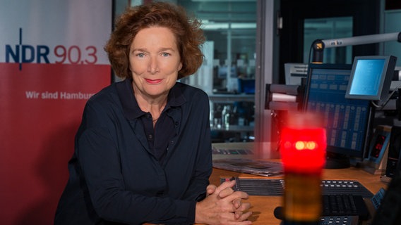 Die NDR 90,3 Redakteurin Franziska Becker © NDR Foto: Marco Peter