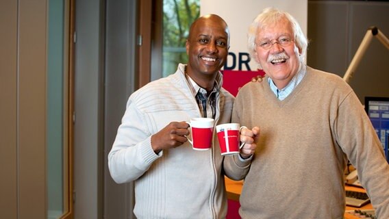 Yared Dibaba (l.) und Carlo von Tiedemann  Foto: Marco Maas