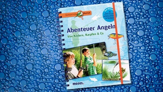 Cover des Buches "Abenteuer angeln". © moses verlag 