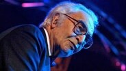 Der Musiker Dave Brubeck auf einem Bild aus dem Jahr 2002. © dpa bildfunk Foto: Markus Stuecklin