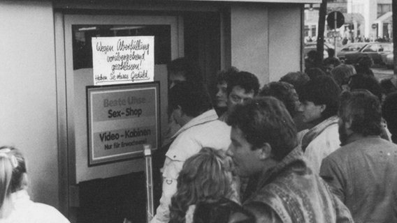Beate-Uhse-Shop in West-Berlin 1989 © Forschungsstelle für Zeitgeschichte in Hamburg, Angelika Voß-Louis 