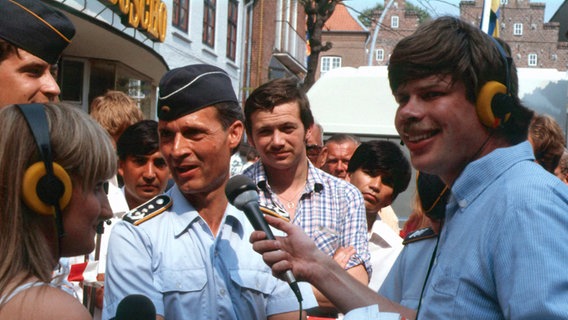 Werner Junge berichtet 1982 von den Husumer Hafentagen  