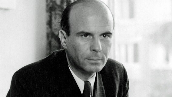Dr. Franz Zons, Direktor des Landesfunkhauses Niedersachsen von 1949 - 1959. © NWDR/NDR 