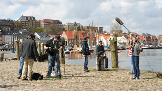 Dreharbeiten an der Hafenspitze © NDR 