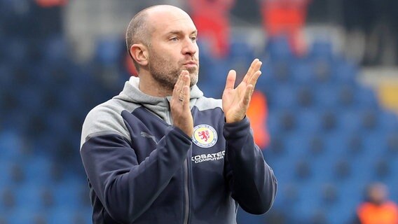 Cheftrainer Daniel Scherning (Eintracht Braunschweig) © Imago Foto: Susanne Hübner