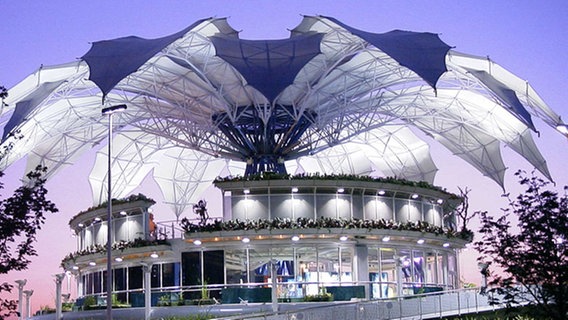 Der Venezuela-Pavillon im Abendlicht. © NDR Foto: Jörg Eckert, Hannover