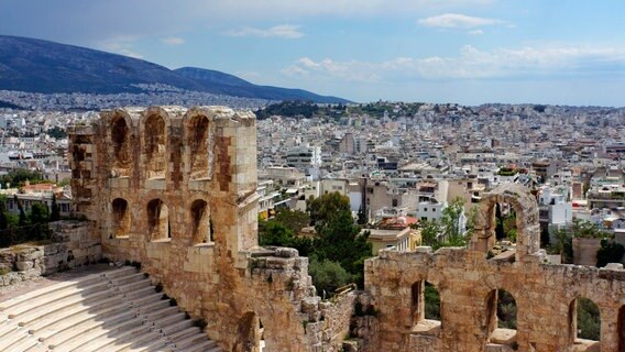 Blick über Athen, Griechenland. © BR/Bewegte Zeiten GmbH/Deborah Stöckle 