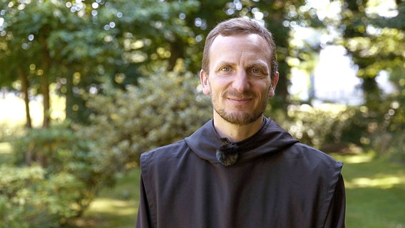 Bruder Johannes aus dem Kloster Nütschau © NDR Foto: Cornelius Kob