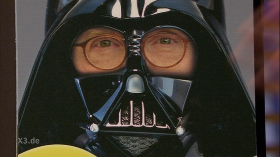 Matthias Wissmann mit Darth-Vader-Maske  