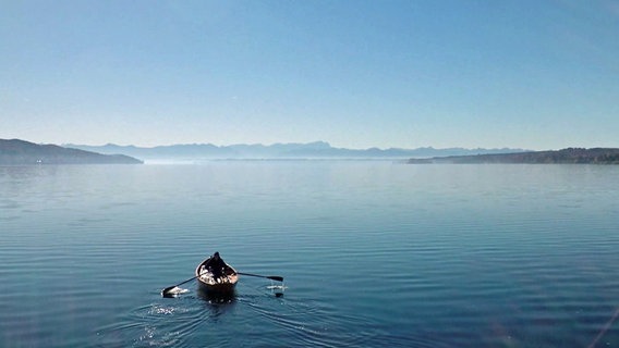 Seen sind Ziele für einen herrlichen Urlaub oder entspannenden Kurzausflug. © SWR/NDR 