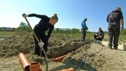 Als Frau auf dem Bau gilt Celina Wlecke aus Hunteburg noch immer als Exotin © NDR 