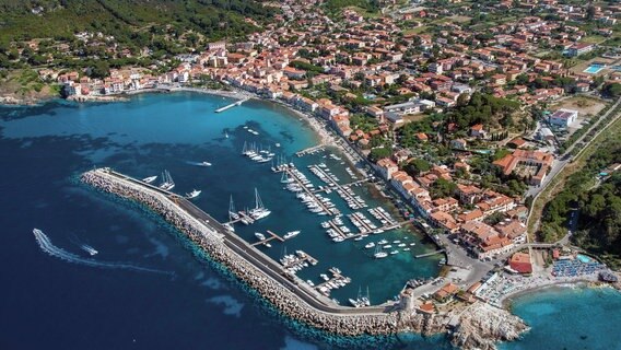 Blick auf Marciana Marina an der Nordwestküste der Insel Elba. © NDR/HR/Roberto Ridi 