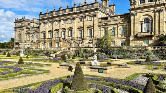 Harewood House - eines der vielen wunderschönen Schlösser Großbritanniens. Noch immer Sitz der Familie des Erbauers. Harewood House - eines der vielen wunderschönen Schlösser Großbritanniens. Noch immer Sitz der Familie des Erbauers. © NDR / MANFRED SCHULZ TV / FilmProduktion