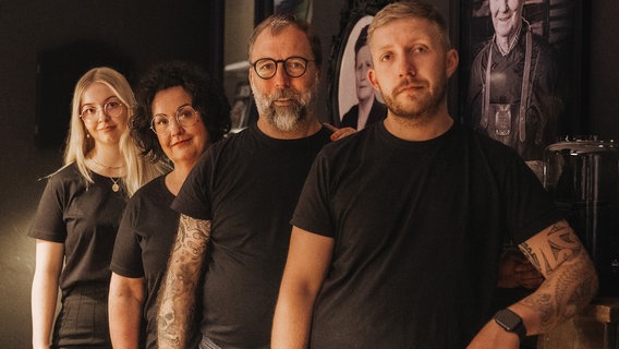(v.l. n.r.): Jette Stadtländer, Tanja Stadtländer, Andreas Stadtländer, Yanneck Stadtländer © NDR/Ralf Heinze 