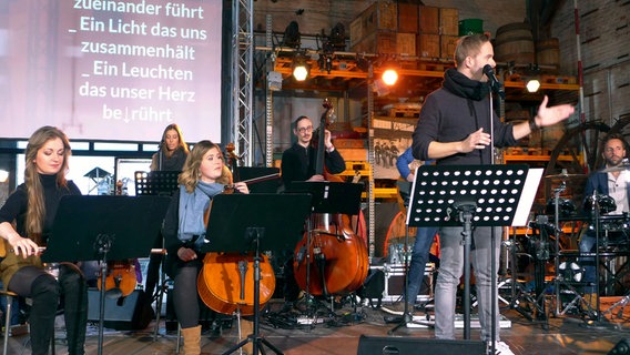 Niels Schröder und Band. © NDR/Jan Dieckmann 