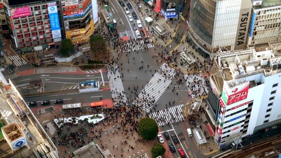 Shibuya Kreuzung. © NDR/Prounen Film 