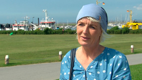 Henriette Vaupel stammt aus Dänemark und hat in einem Eisladen auf Norderney ihren Traumjob gefunden. Henriette Vaupel stammt aus Dänemark und hat in einem Eisladen auf Norderney ihren Traumjob gefunden. © NDR/AZ Media