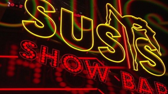 Die Neon-Leuchtreklame von Susis Show-Bar  