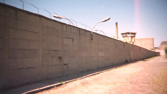 Berliner Mauer.  