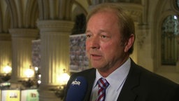 AfD-Wahlkämpfer Dirk Nockemann. AfD-Wahlkämpfer Dirk Nockemann.