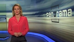 Anja Reschke im Panorama-Studio.  