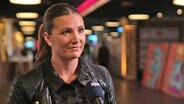 Rachel Rinast vom Fußball-Regionalligisten FC St. Pauli beim NDR Interview © Screenshot 