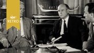Bürgermeister Paul Nevermann und Ministerpräsident Georg Diederichs im gemeinsamen Interview 1962.  