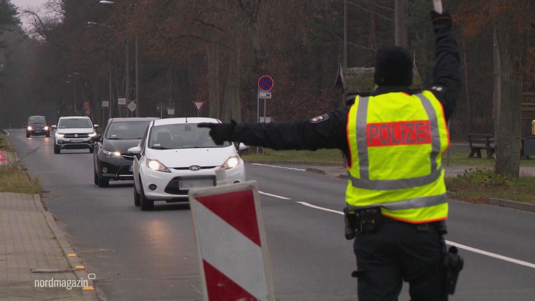 Polizei kontrolliert weiterhin in der Grenzregion zu Polen