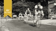 Radrennfahrer bei einem Amateurrennen 1965  