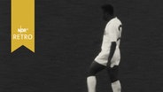 Pelé am Ball (1962)  