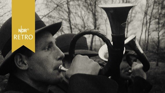 Jagdhornbläser beim Halali (1964)  