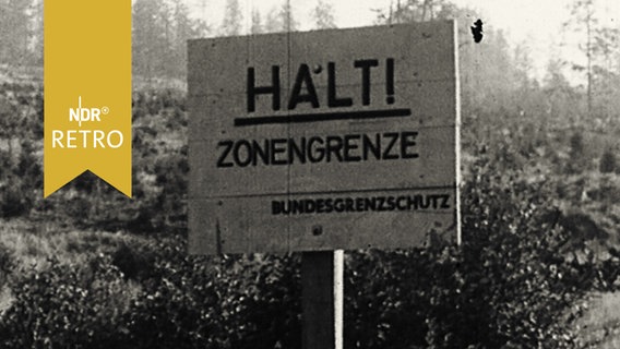 Schild: "Halt! Zonengrenze" (1961)  