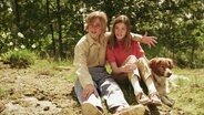 Nils Holgersson (Justus Kammerer) und Åsa (Pauline Rénevier). © Screenshot 