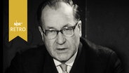 Bundesbahndirektor Walter Völker bei einer Fernsehansprache 1965  