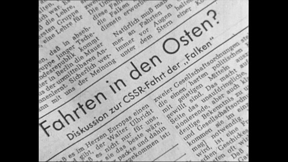 Überschrift Zeitungsartikel: Fahrten in den Osten? Diskussion zur CSSR-Fahrt der Falken"  
