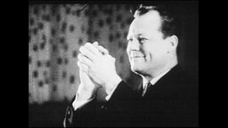 Willy Brandt beim SPD-Parteitag 1965.  
