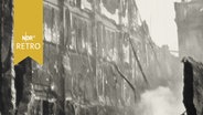 Ausgebombter Straßenzug in Hamburg 1943  
