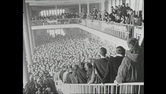 Eine studentische Versammlung zur Gründung der FU Berlin (Archivbild)  