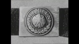 Eine Gürtelschnalle mit der Aufschrift "Gott mit uns" (Archivbild)  
