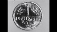Bild einer deutschen Mark (Archivbild)  