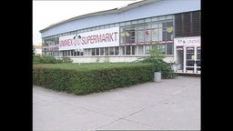 Die Fassade eines Supermarktes (Archivbild).  