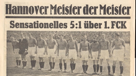 Alter Zeitungsartikel über den Sieg von Hannover 96 bei der Deutschen Meisterschaft 1954.  